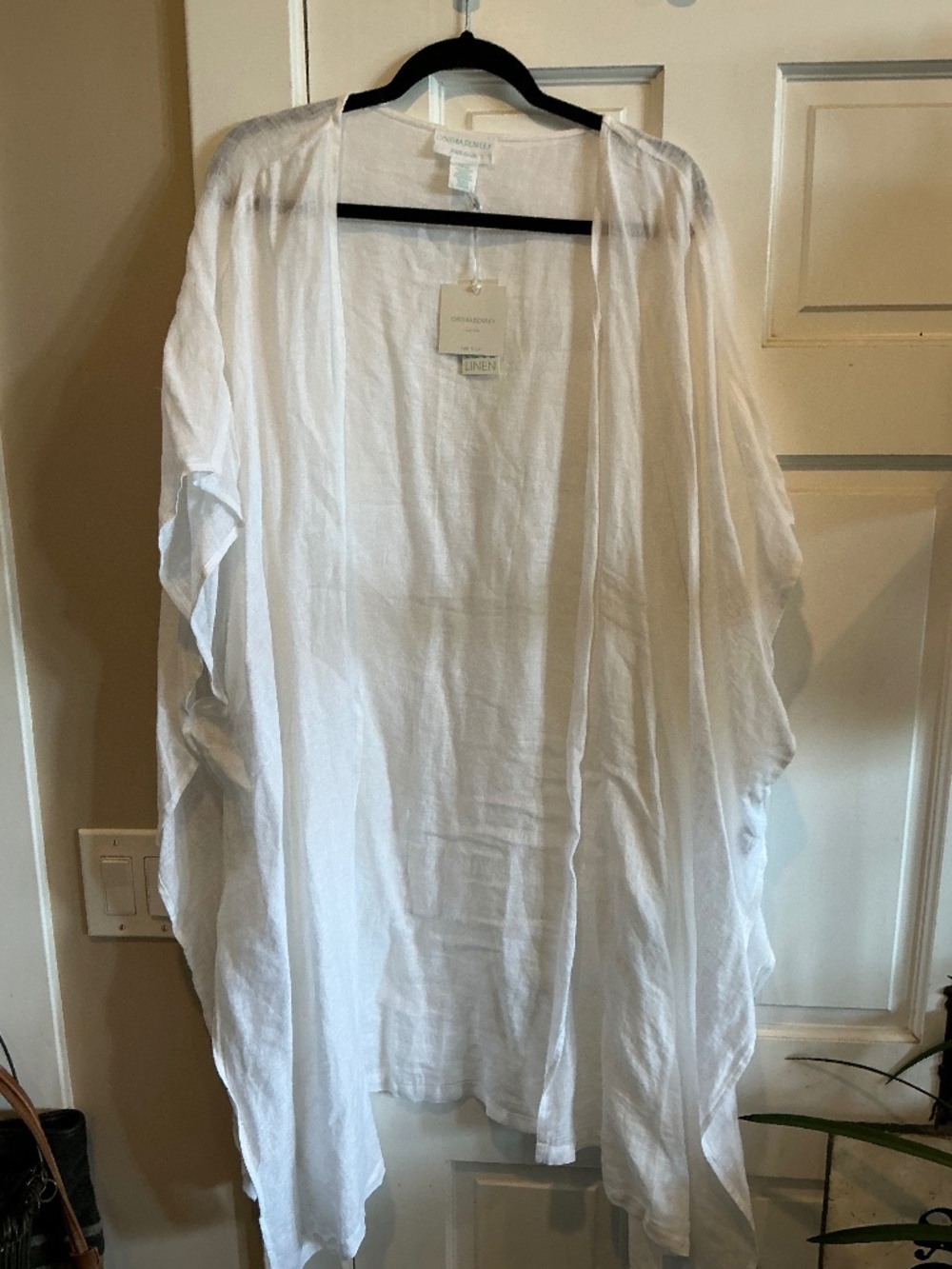 Cynthia Rowley kimono in dreamy white!  Brand new with tags!  One size fits most